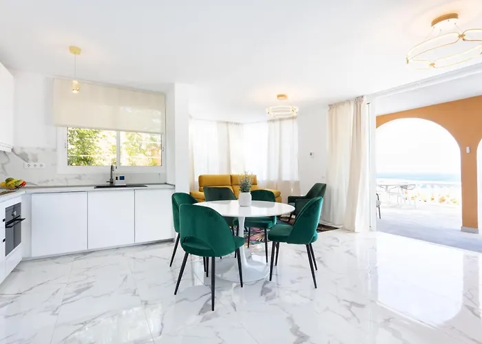 Elysium Ocean Вилла Адехе